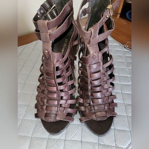 Brown Leather Heels. Size 7